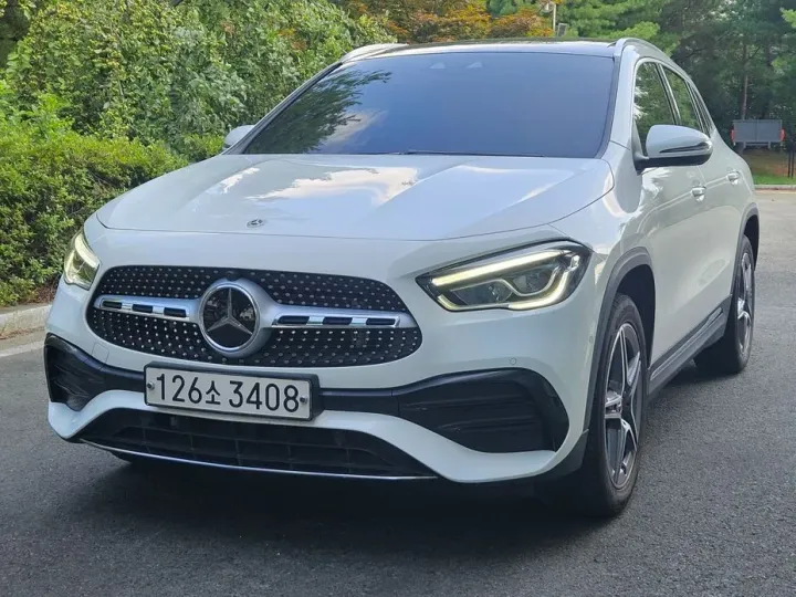 Mercedes-Benz GLA-Class