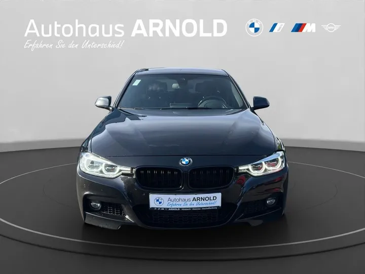 BMW 335