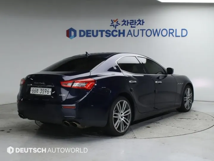 Maserati Ghibli