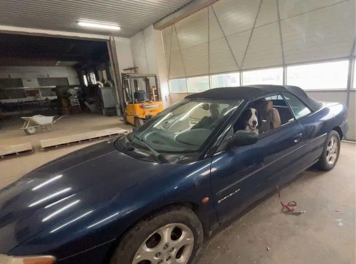 Chrysler Stratus
