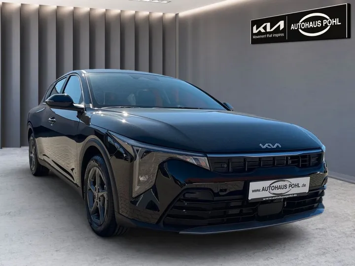 Kia K4