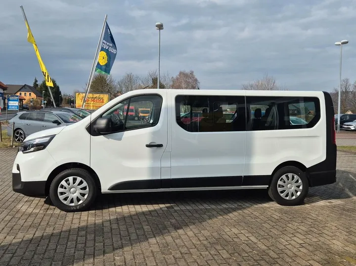 Nissan Primastar