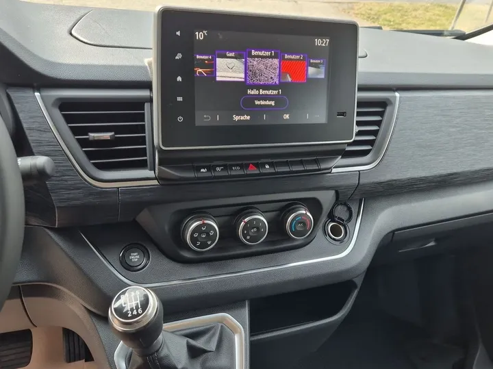 Nissan Primastar