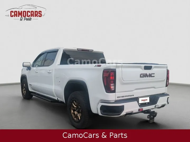 GMC Sierra