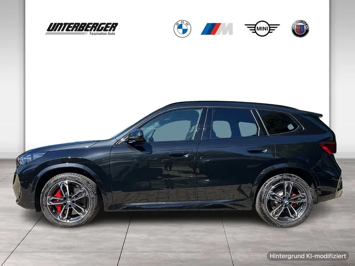 BMW iX1