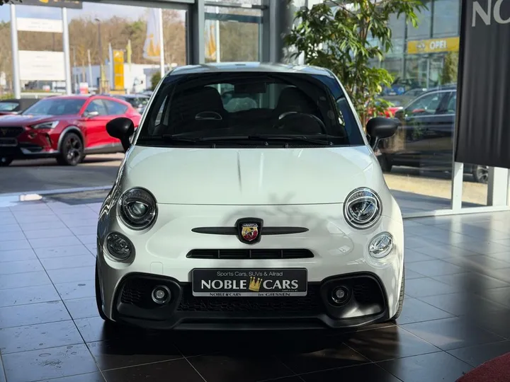 Abarth 695