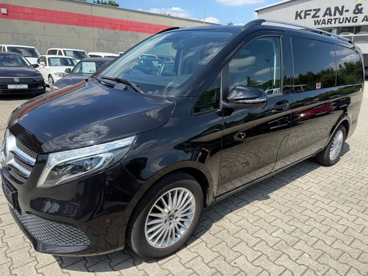 Mercedes-Benz V 250