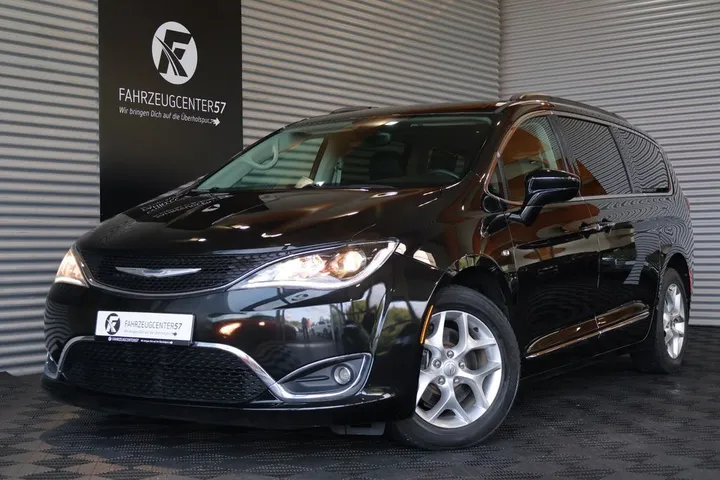Chrysler Pacifica