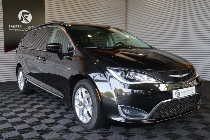Chrysler Pacifica