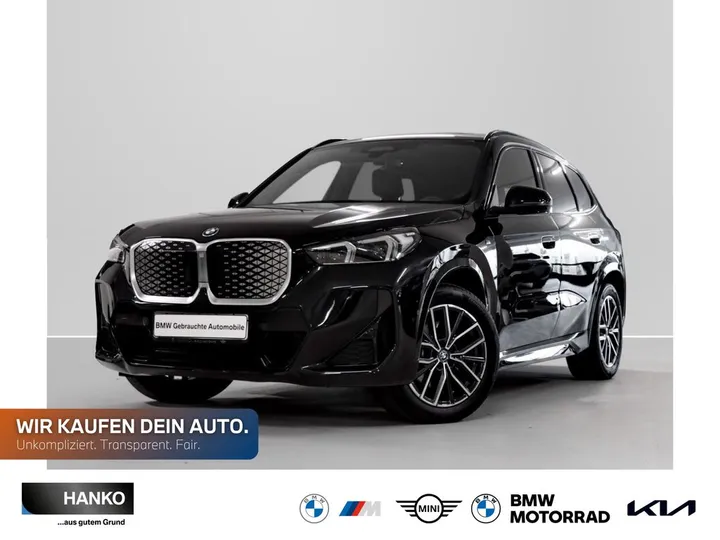 BMW iX1