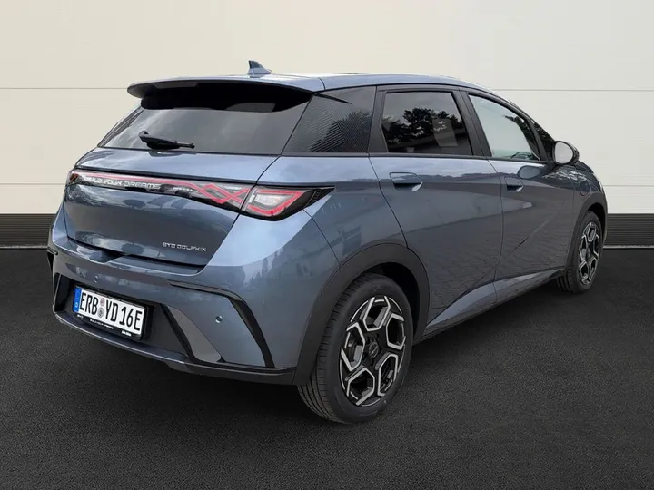 BYD DOLPHIN