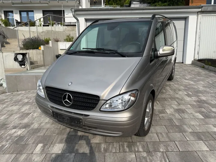 Mercedes-Benz Viano