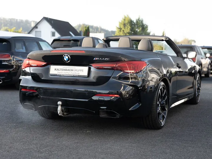 BMW 440