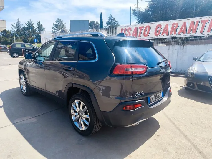 Jeep Cherokee