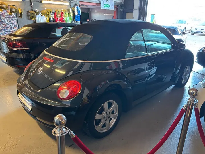 Volkswagen New Beetle