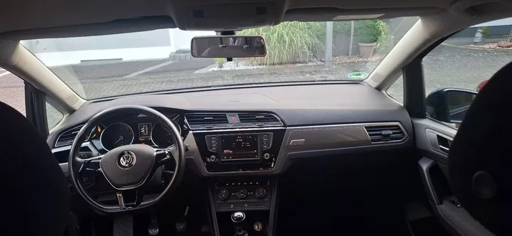 Volkswagen Touran