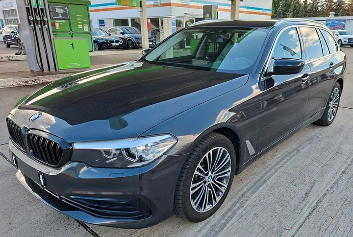 BMW 520