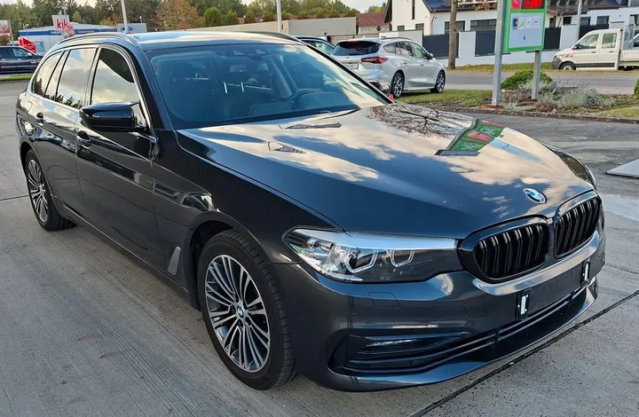 BMW 520