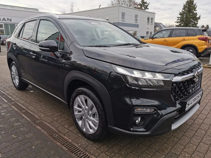 Suzuki (SX4) S-Cross