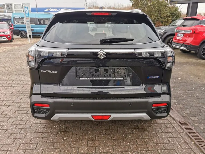 Suzuki (SX4) S-Cross