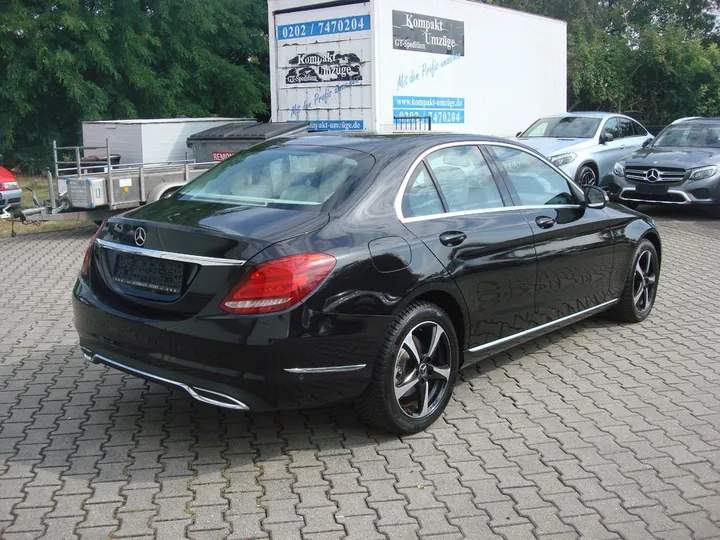 Mercedes-Benz C 180