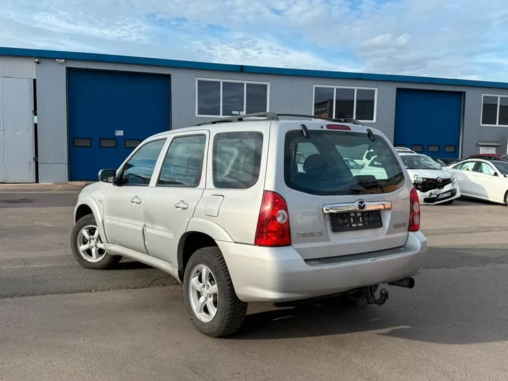 Mazda Tribute