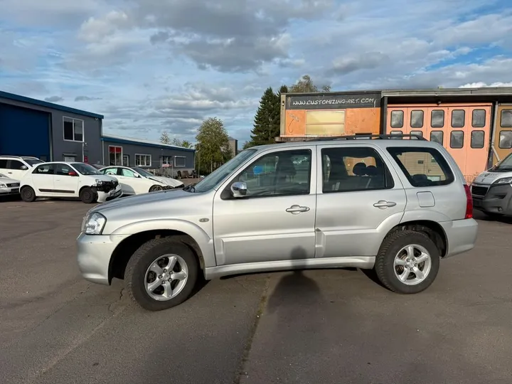 Mazda Tribute