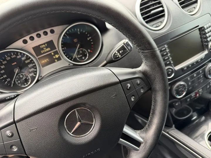Mercedes-Benz ML 320