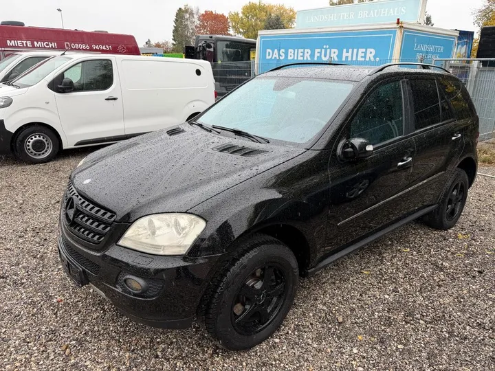 Mercedes-Benz ML 320