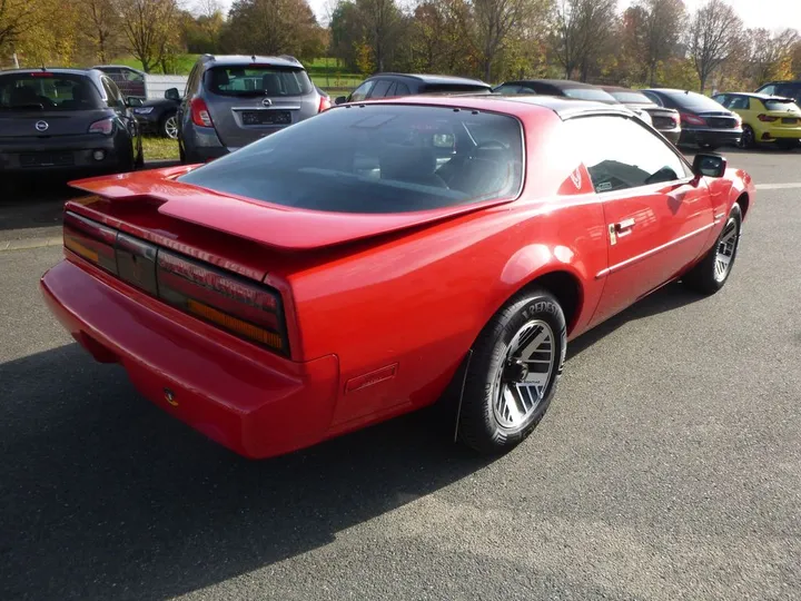 Pontiac Firebird