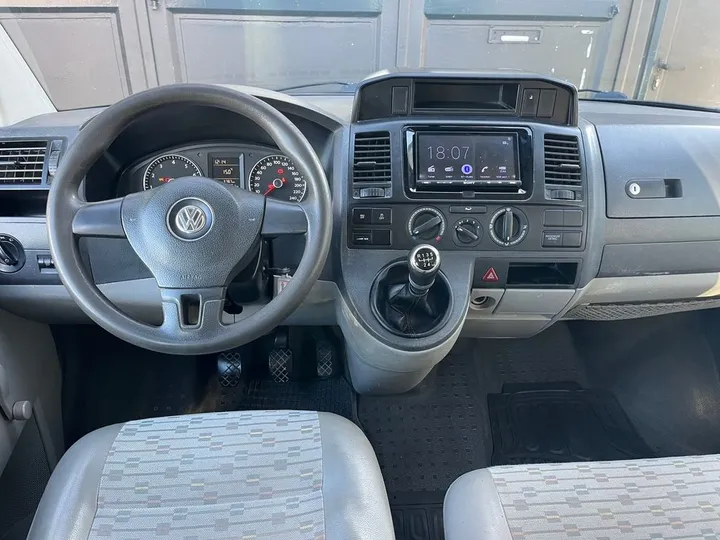 Volkswagen T5 Transporter