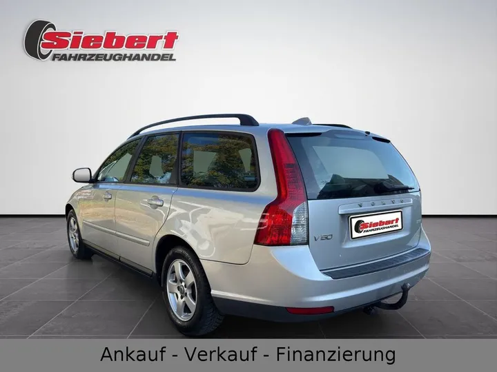 Volvo V50