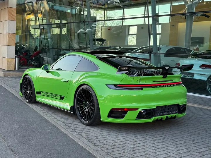 Porsche 992