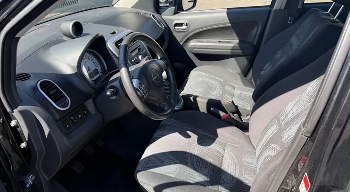 Opel Agila
