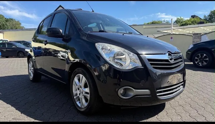 Opel Agila