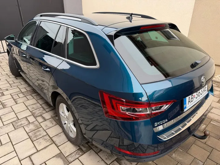 Škoda Superb