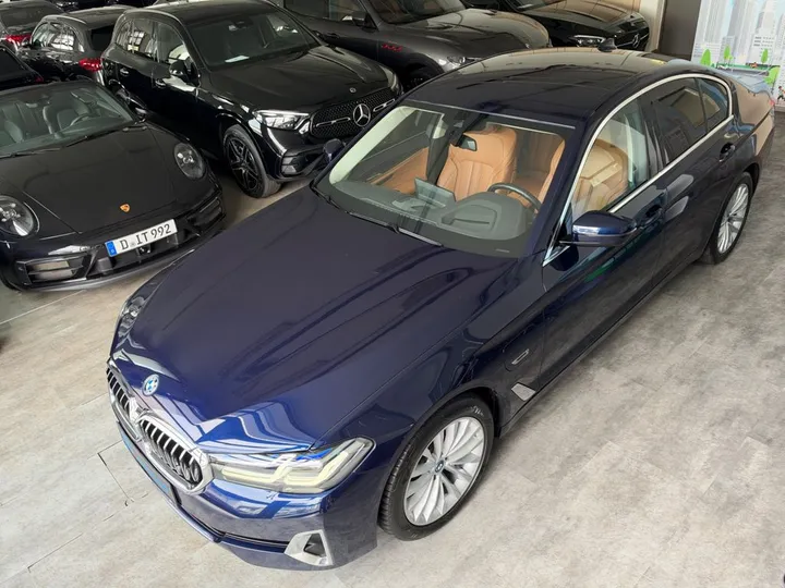 BMW 545