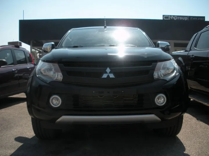Mitsubishi L200