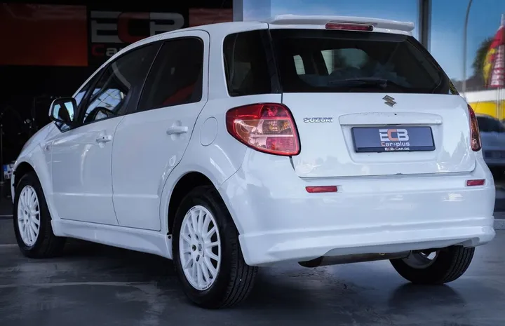 Suzuki SX4