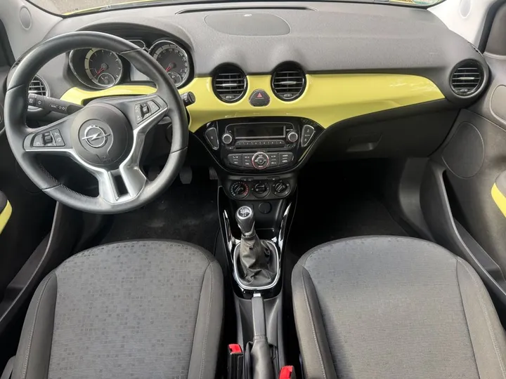 Opel Adam