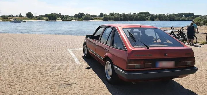 Opel Ascona