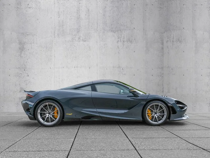 McLaren 750S