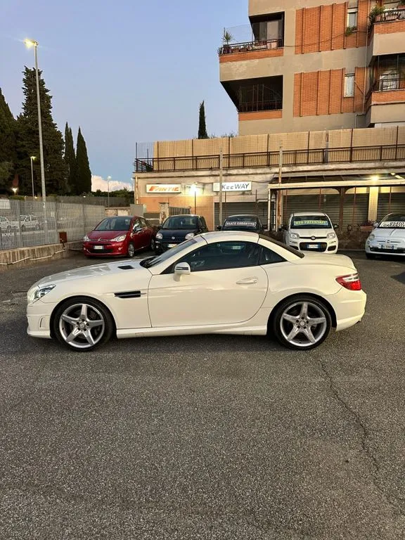 Mercedes-Benz SLK 250