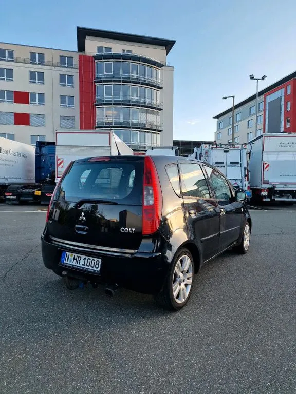 Mitsubishi Colt
