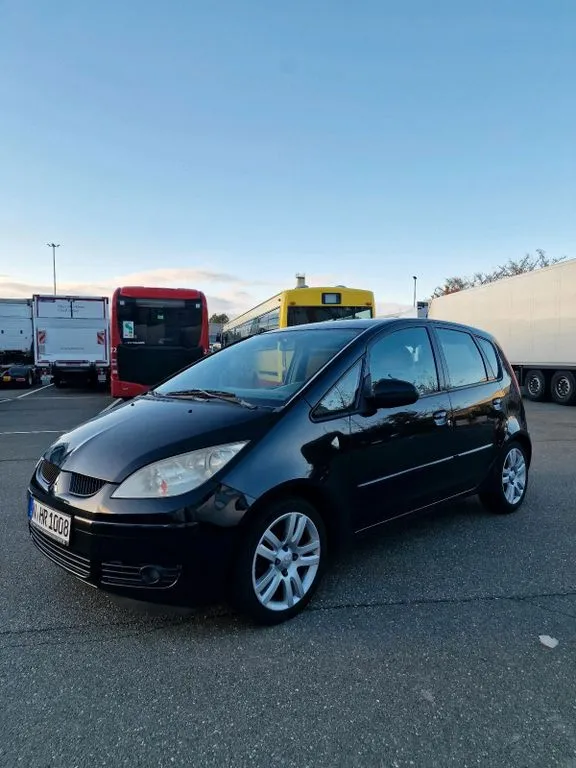 Mitsubishi Colt