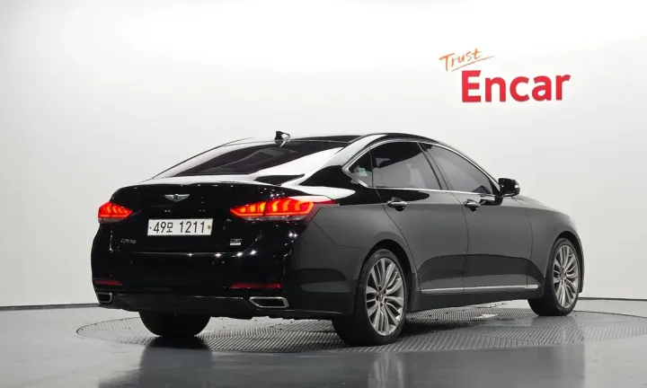 Hyundai Genesis