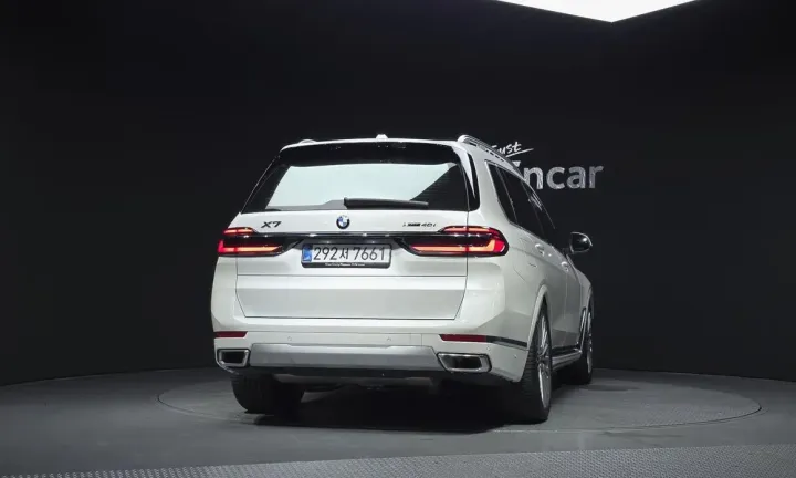BMW X7