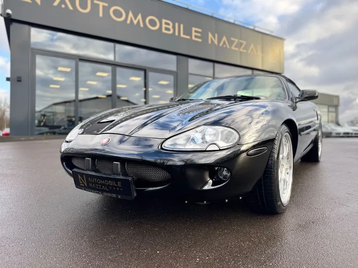 Jaguar XKR