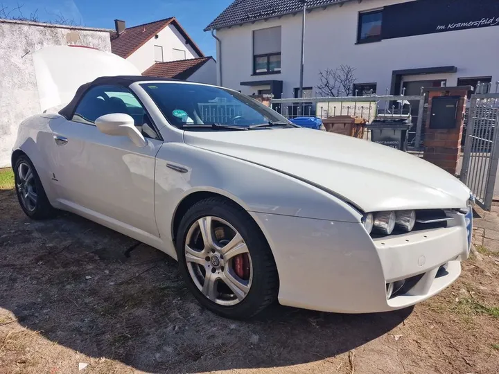 Alfa Romeo Spider