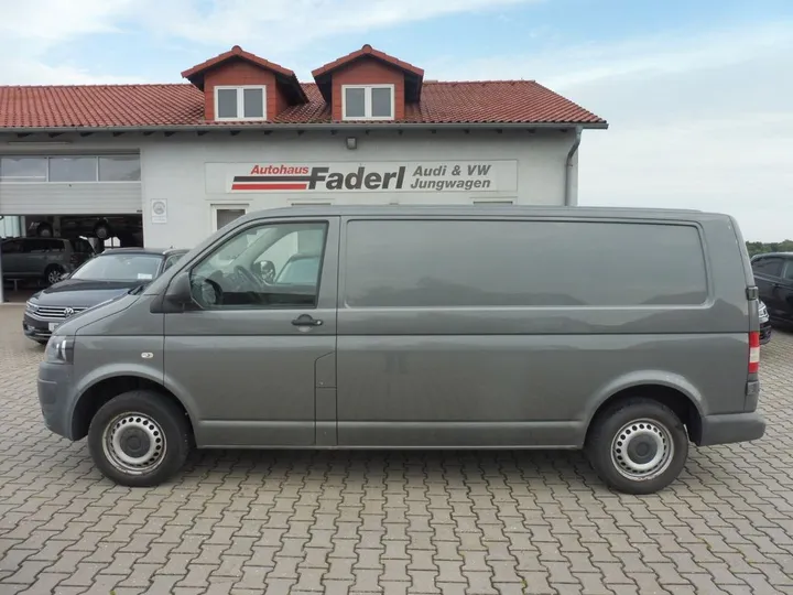 Volkswagen T5 Transporter